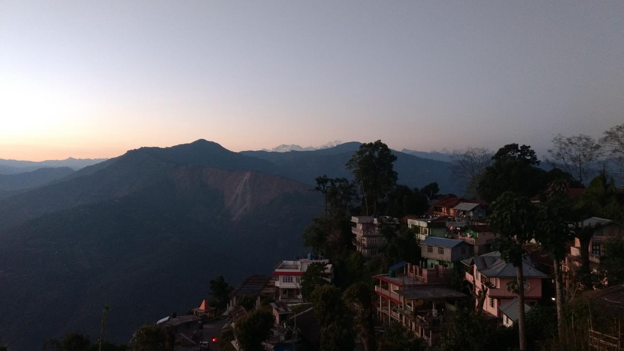Aapas Residency Otel Kalimpong Dış mekan fotoğraf