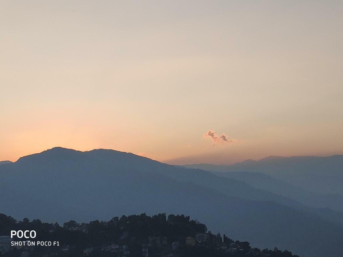 Aapas Residency Otel Kalimpong Dış mekan fotoğraf